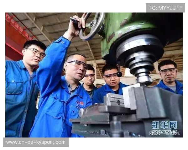 从业余到专业：车手的奋斗历程，当车手赚钱吗